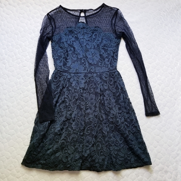 ASOS lace & dobby skater dress emerald lace mini 2 - Picture 4 of 12